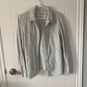 GARAGE Women’s baby blue button up flannel